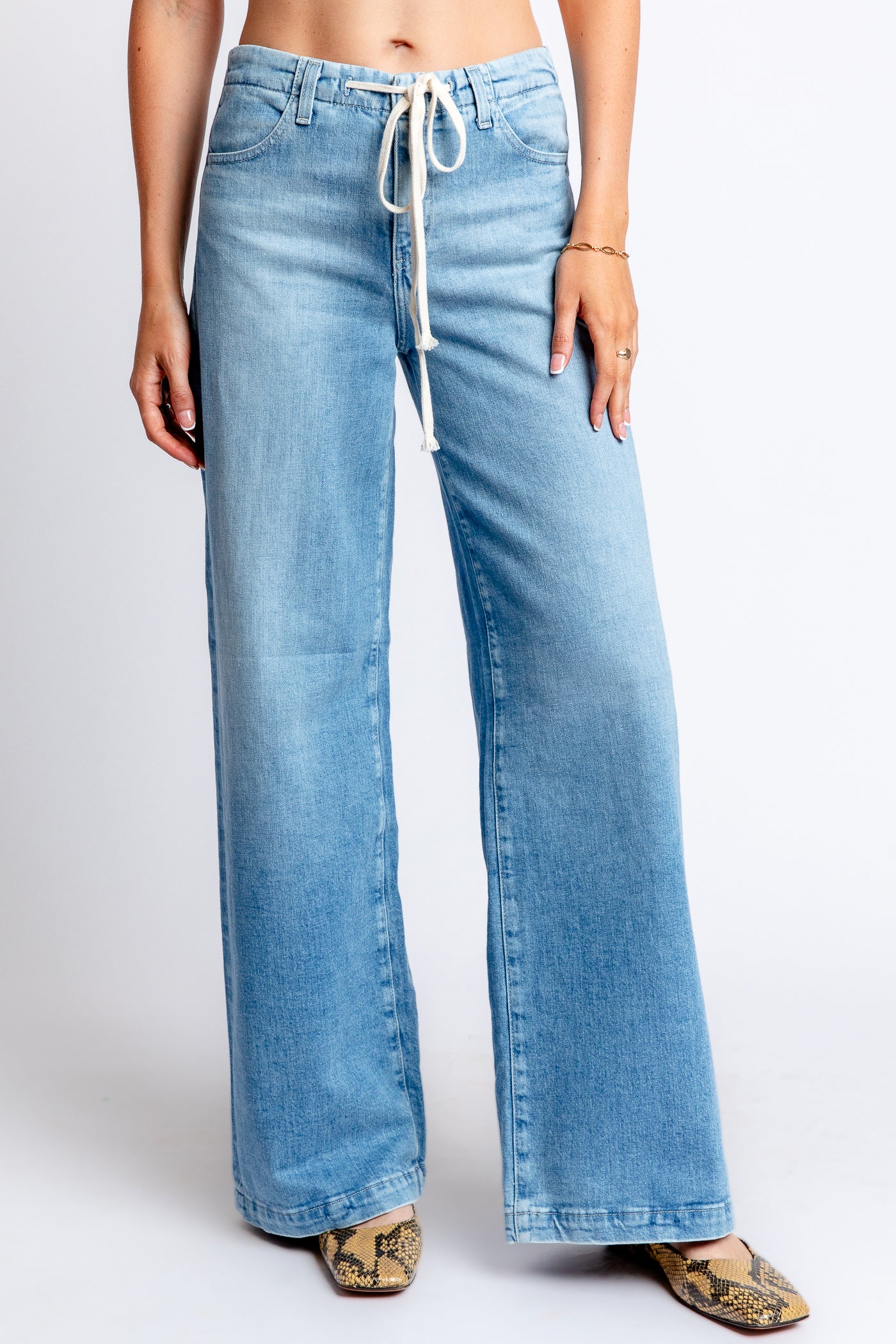 AG Jeans Stella Cinched Wide Leg