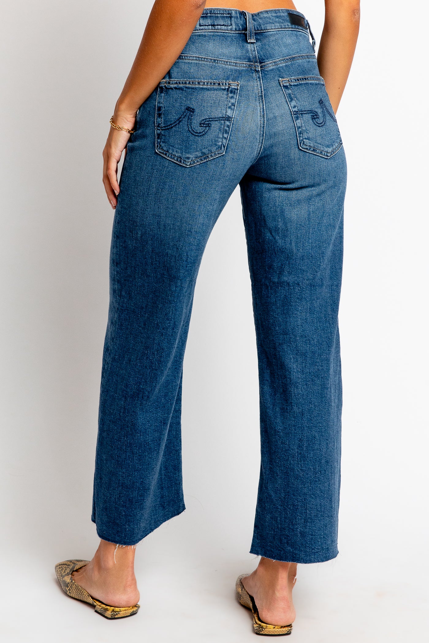 AG Jeans Saige Wide Leg Crop