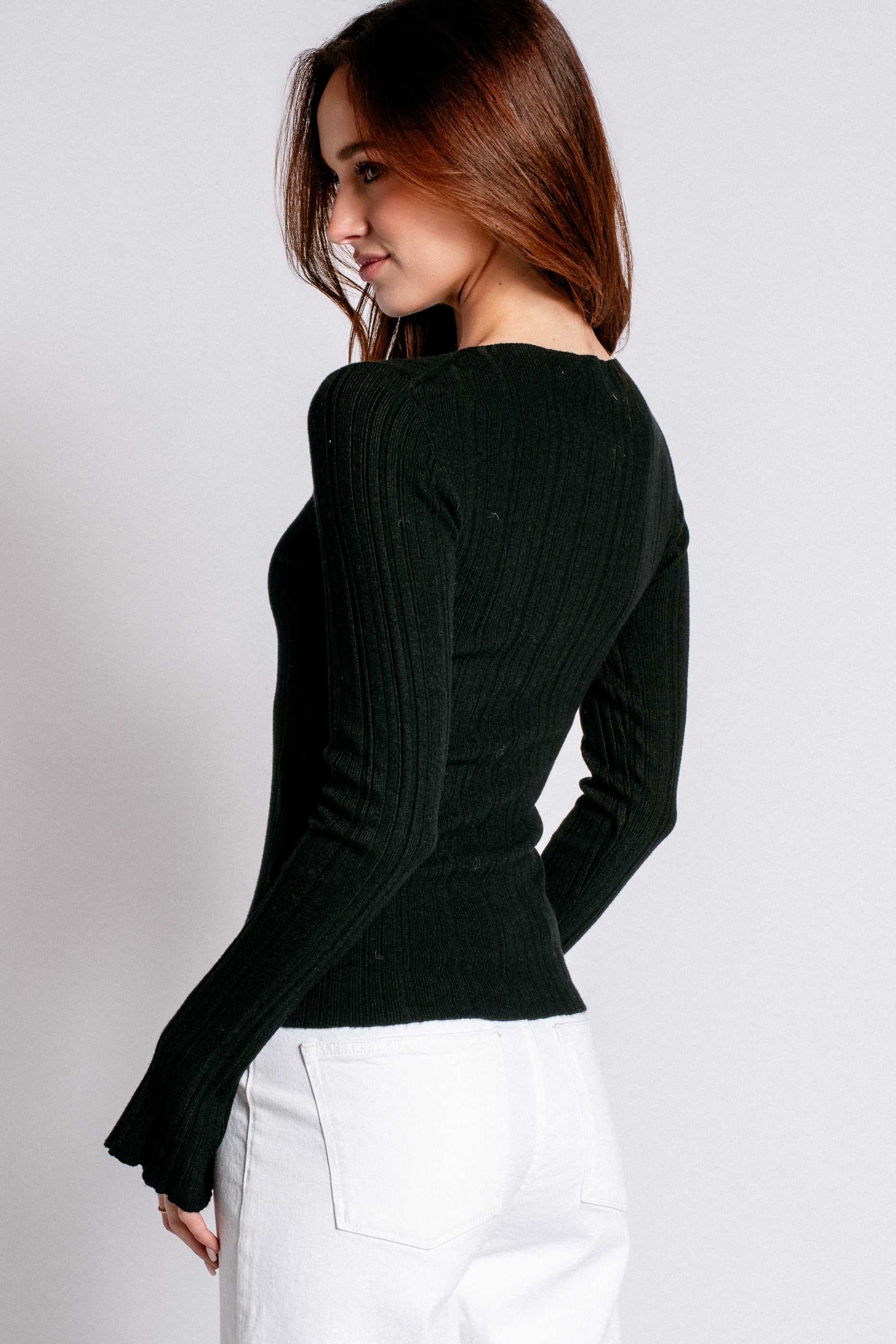 DÈLUC Sines Sweater