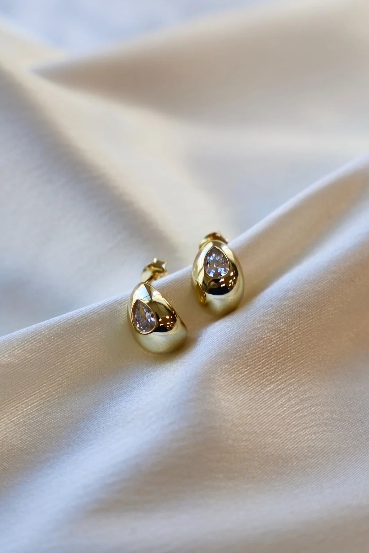 Katie Waltman Jewelry Jasmine Studs