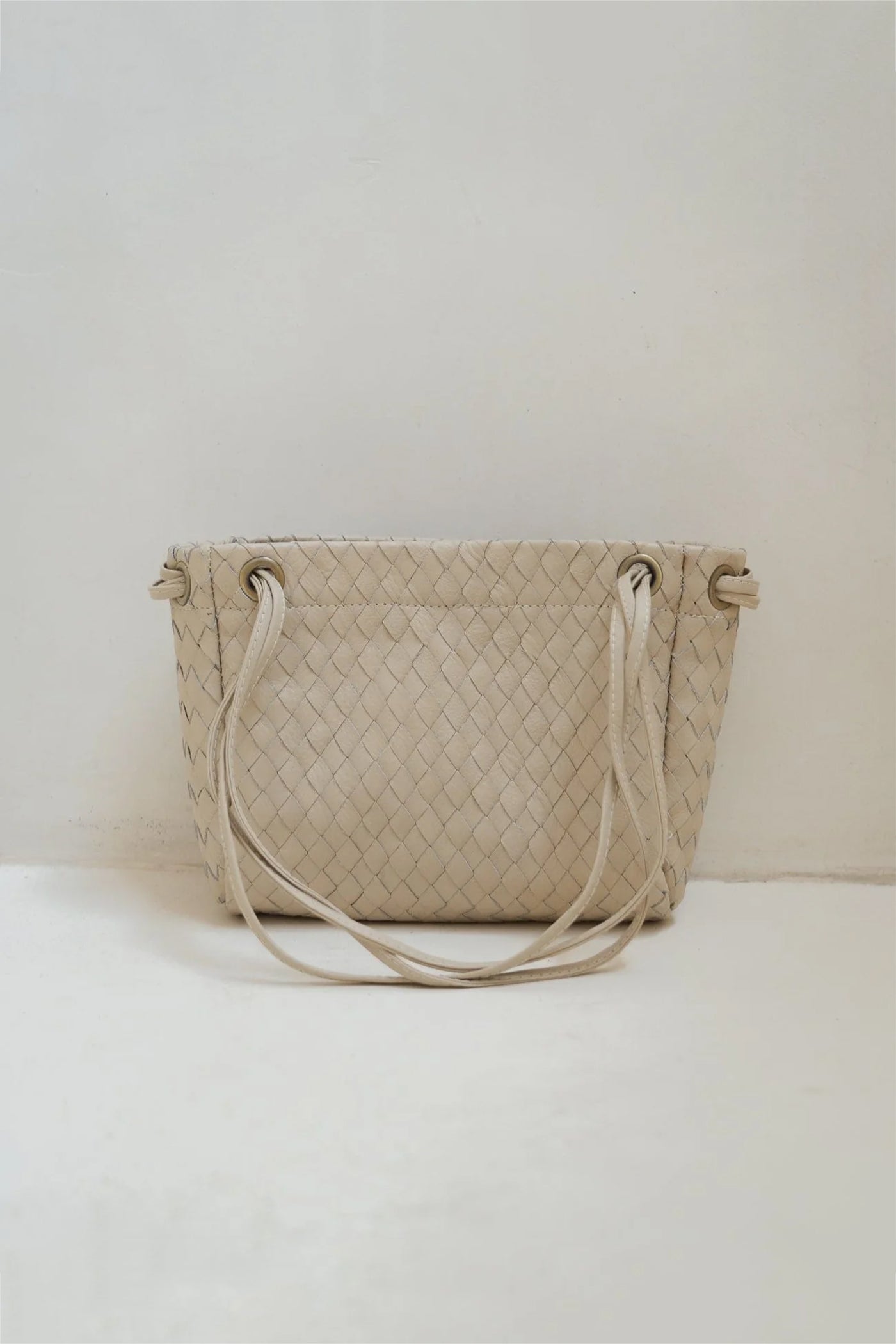 MANDRN Leo Woven Bag